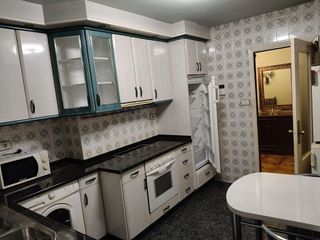 Piso en venta en Centro en Ourense