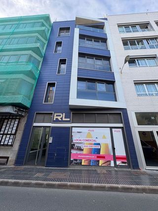 Piso en venta en Santa Catalina - Canteras en Palmas de Gran Canaria(Las)