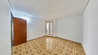 Piso en venta en Carrús Est - Camí dels Magros en Elche