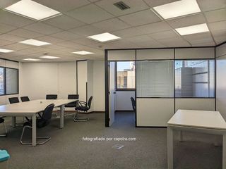 Oficina en alquiler en Sant Just Desvern