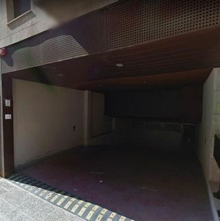 Garaje en venta en Eixample Sud – Migdia en Girona