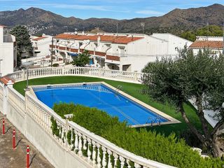 Casa pareada en venta en Port Esportiu - Puig Rom - Canyelles en Roses