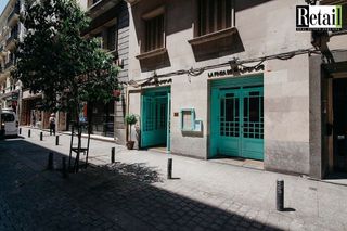 Local comercial en alquiler en Cortes - Huertas en Madrid