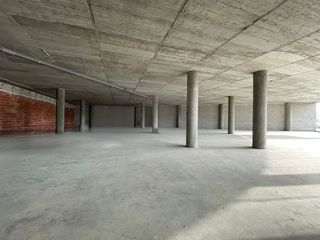 Local comercial en alquiler en Miralbueno en Zaragoza