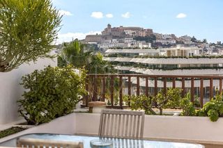 Ático en alquiler en Marina Botafoc - Platja de Talamanca en Ibiza/Eivissa