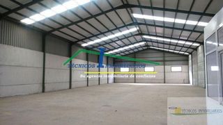 Nave industrial en alquiler en Oeste en Mérida