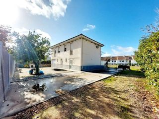 Chalet en venta en Avda. Elvas en Badajoz