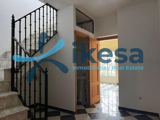 Casa adosada en venta en Morón de la Frontera