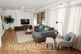 Chalet en venta en Piscinas en Villarreal