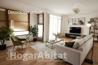 Chalet en venta en Piscinas en Villarreal