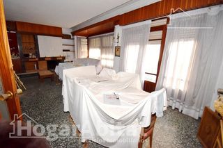 Chalet en venta en Piscinas en Villarreal