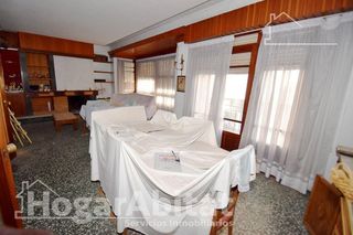 Chalet en venta en Piscinas en Villarreal