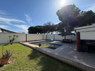 Chalet en venta en Almensilla