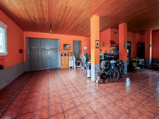 Chalet en venta en Cacabelos