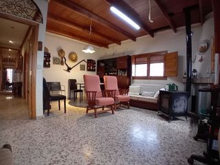Chalet en venta en Monserrat