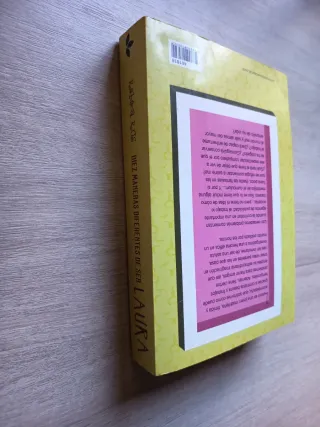 Diez maneras diferentes de ser Laura