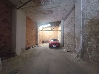 Local comercial en venta en Martos