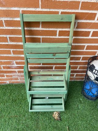 Portavasi in legno verde