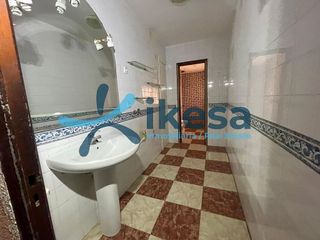 Piso en venta en Linares