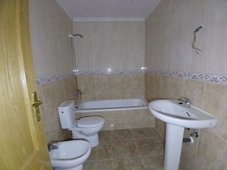 Casa adosada en venta en Tomelloso