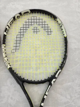 Raquetas de tenis Wilson y Head para niños