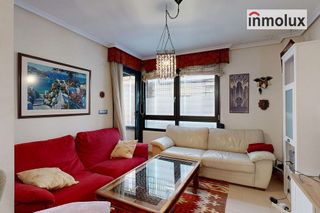 Piso en venta en Paus - Poligono San Blas en Alicante