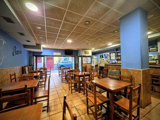 Local comercial en venta en La Pola Siero en Siero
