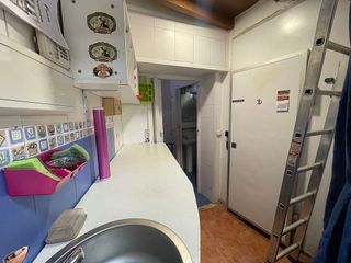 Local comercial en alquiler en La Magdalena - Versalles en Avilés