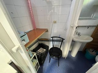 Local comercial en alquiler en La Magdalena - Versalles en Avilés