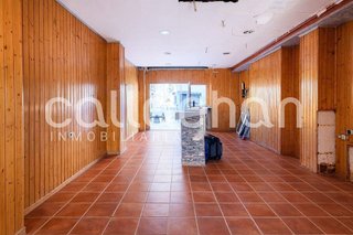 Local comercial en venta en Centro en Chiva
