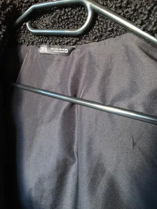 ​ CAZADORA ZARA ACOLCHADA • Cuello Borreguillo