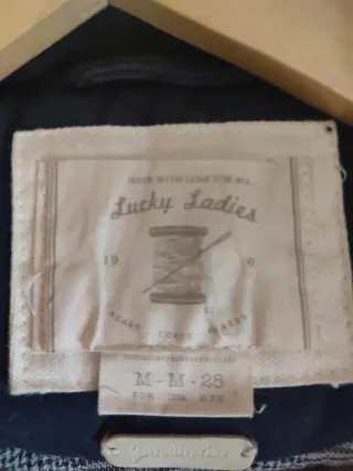 Chaqueta acolchada azul mujer,con capucha también