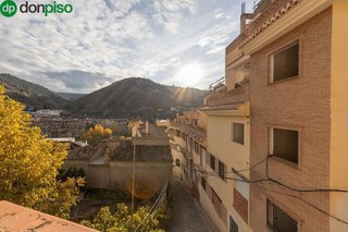 Edificio en venta en Barrio de la Vega en Monachil