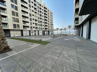 Local comercial en alquiler en Ciudad Jardín - Tagarete - El Zapillo en Almería