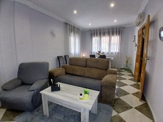 Casa adosada en venta en Tomelloso