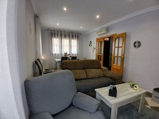 Casa adosada en venta en Tomelloso
