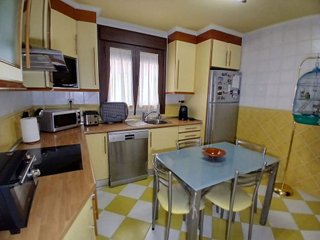 Casa adosada en venta en Tomelloso