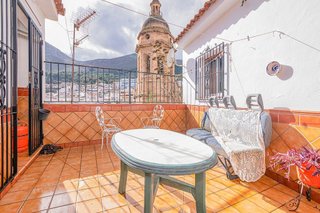 Casa adosada en venta en Loja