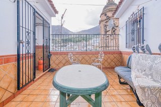 Casa adosada en venta en Loja