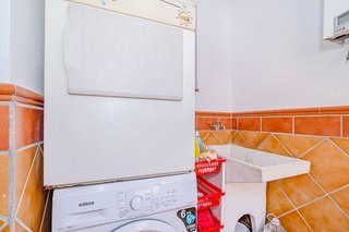 Casa adosada en venta en Loja