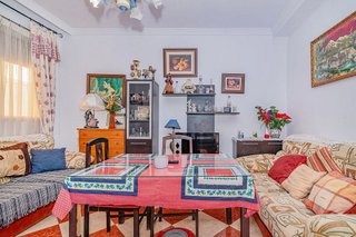 Casa adosada en venta en Loja