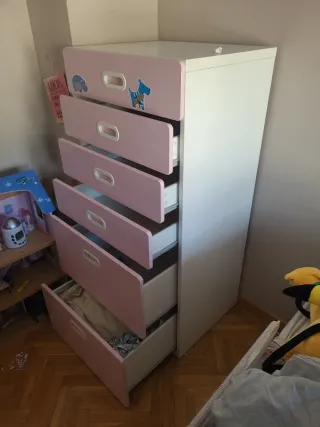 Set de muebles infantil en perfecto estado