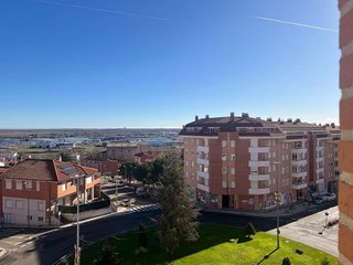 Piso en venta en Benavente