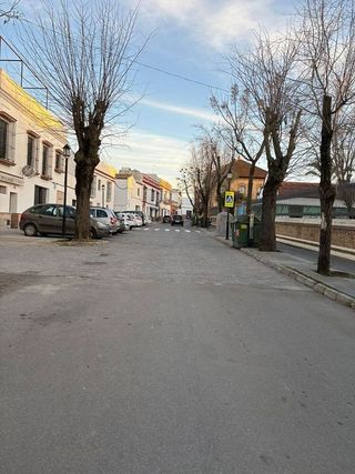 Chalet en venta en Carmona
