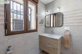 Casa pareada en venta en Zubia (La)