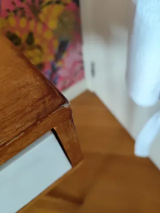 Scrivania in legno di rovere con cassetti