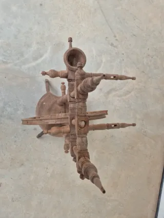 Rueca antigua de madera