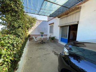 Chalet en venta en L'Alquenència en Alzira