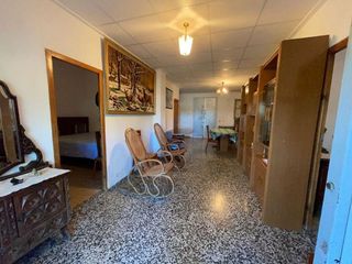 Chalet en venta en L'Alquenència en Alzira