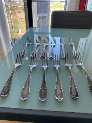 Cubertería Alpaca Plateada Años 40. Doce servicios